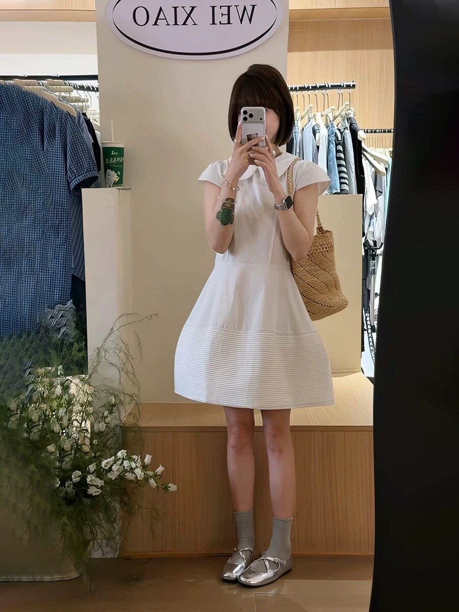2026夏季新品甜美娃娃领小个子白色短袖连衣裙女收腰显瘦花苞裙