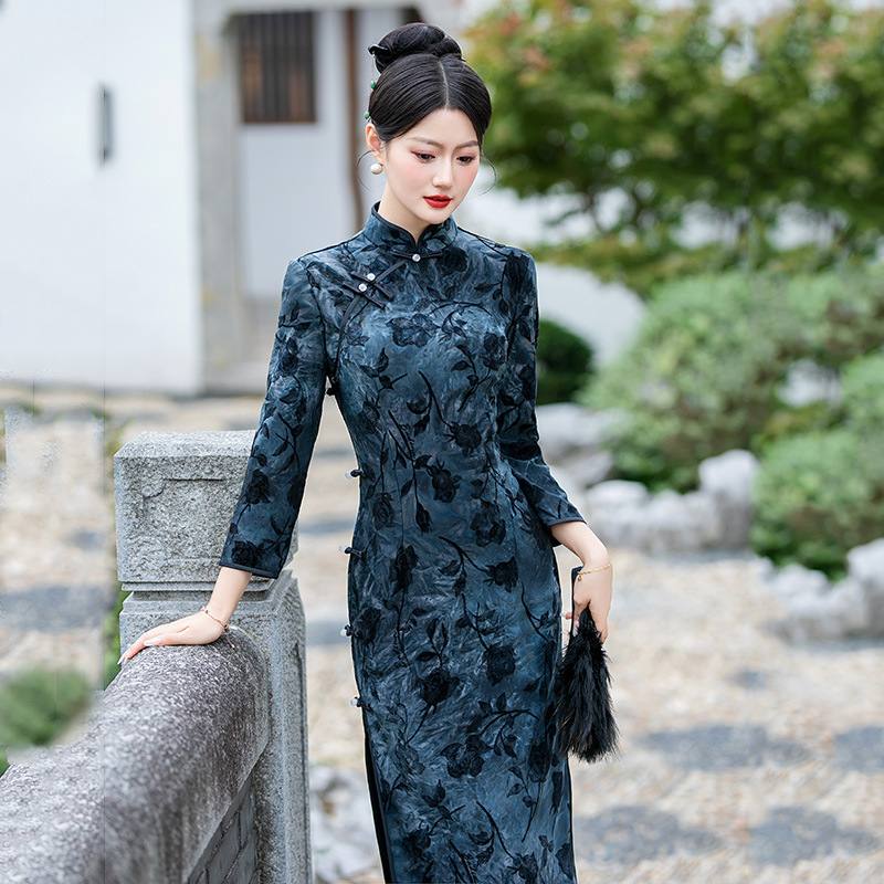 老上海长款改良旗袍新款女民国复古修身长袖妈妈装日常春秋装优雅