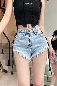 2259-P40 辣妹绑带牛仔裤女夏截图大码夜总店超a字毛边短裤图片
