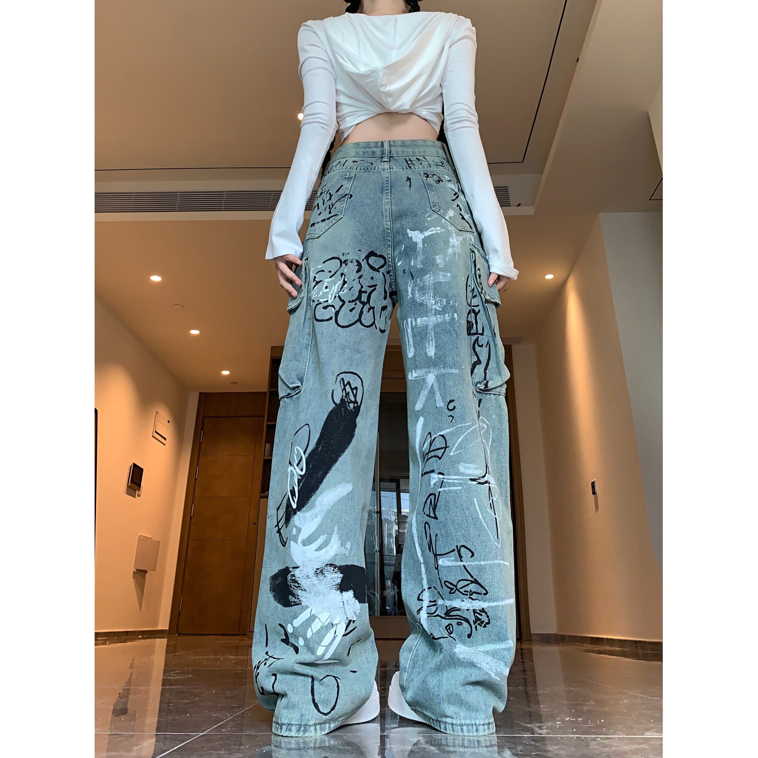 四季款涂鸦工装牛仔裤女显瘦气质休闲复古街头原宿印花,女装牛仔裤,电商A306A