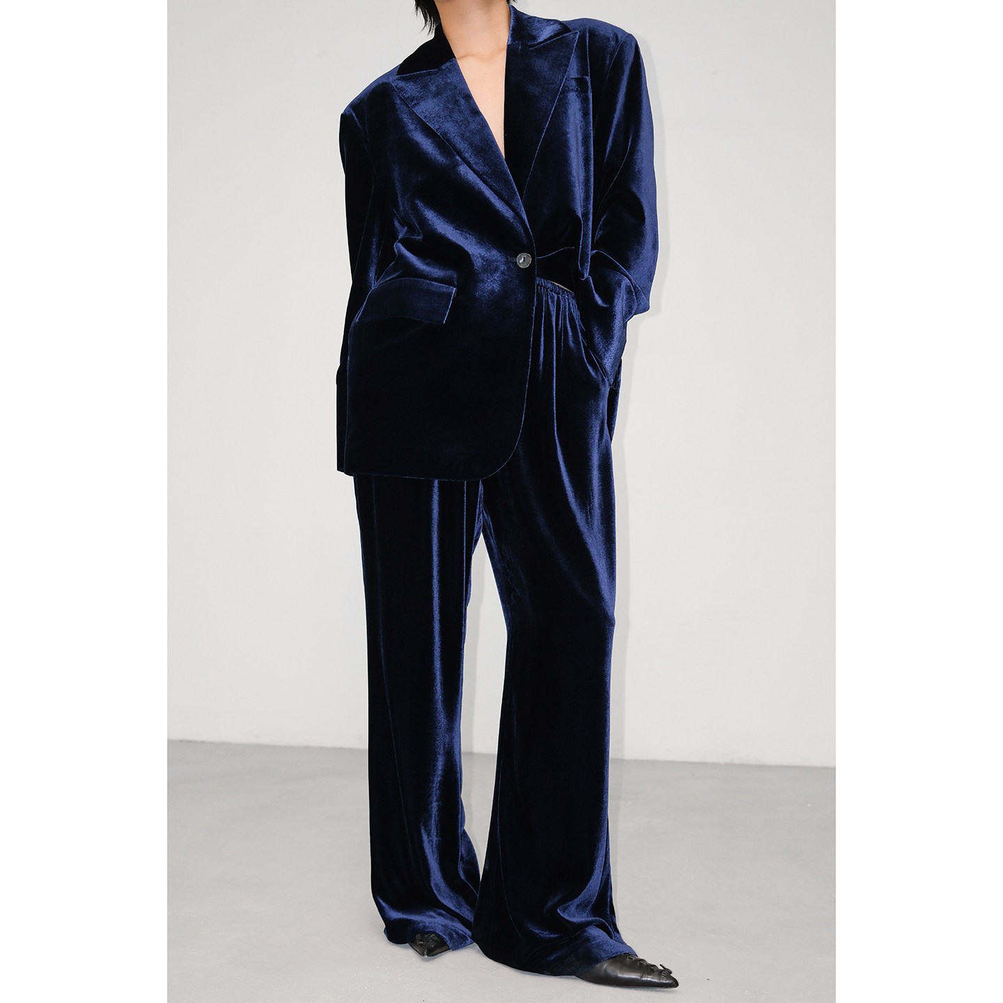 JUZININE真丝绒宽肩西装