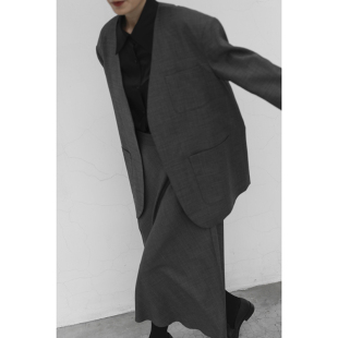 JUZINNE精纺羊毛无扣无领西装 薄 超宽肩外套