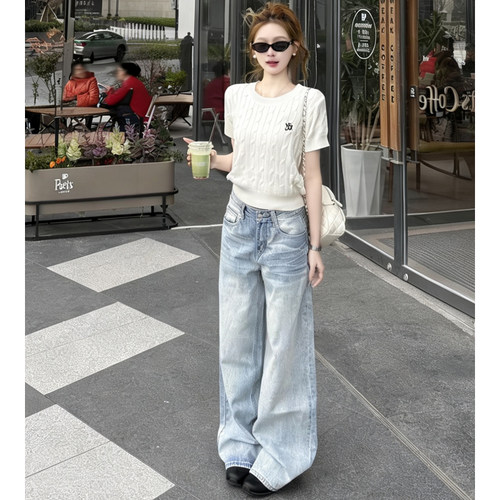 浅蓝色猫须阔腿牛仔裤2026夏薄款