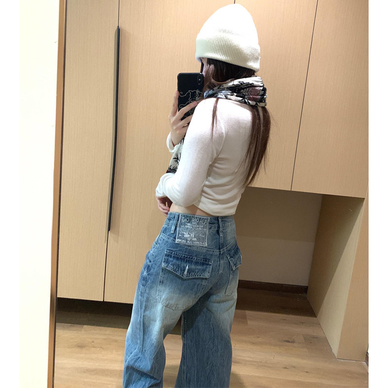 秋季浅蓝色低腰阔腿牛仔裤女图片