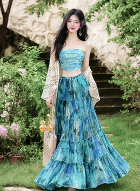 游玩穿搭女夏季新款波西米亚海边度假抹胸上衣印花半身裙套装晚装