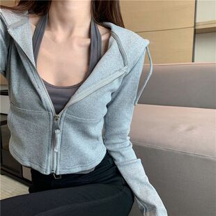 2024春装新款时髦短款连帽长袖针织外套潮收腰显瘦百搭女修身上衣