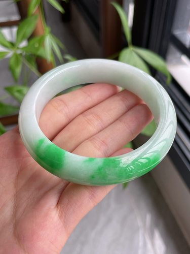 缅甸天然翡翠A货冰种飘阳绿圆条手镯飘花正圈宽版手镯贵妃手镯