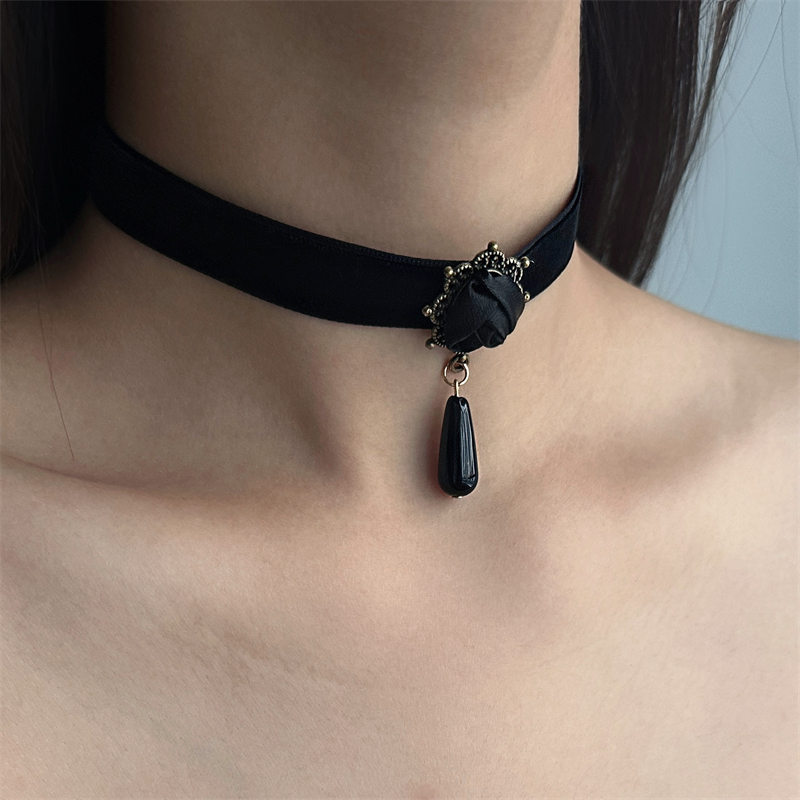 黑色布艺花朵水滴chocker颈带脖子配饰项链颈链锁骨链高级感饰品
