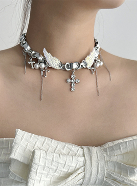 千禧y2k甜酷银色皮革翅膀十字架项链女颈链chocker锁骨链亚比配饰