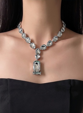 欧美重工风水滴锆石方糖吊坠项链