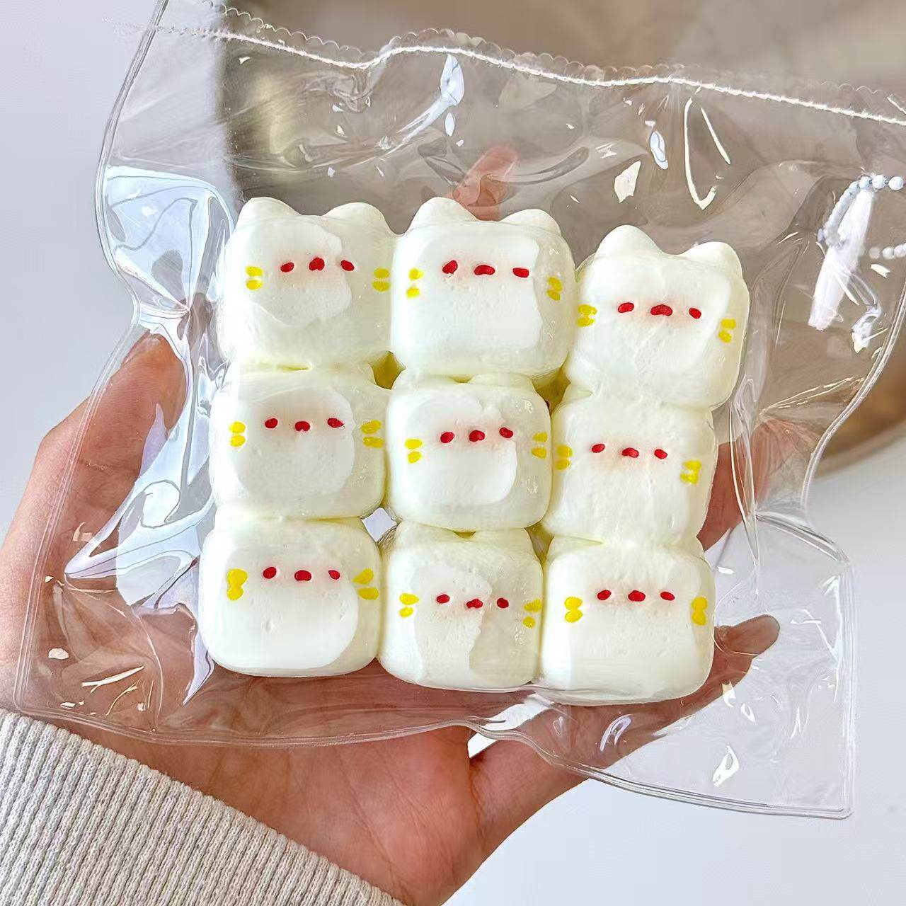 可爱猫猫奶糖九连自制硅胶慢回弹捏捏儿童无毒食品级玩具解压神器