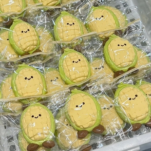 网红创意解压捏捏乐减压玩具纯手工食品级硅胶玉米加农炮烂泥手感