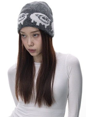 WCH秋冬灰色系韩系可爱小羊图案仿兔绒毛绒针织保暖冷帽线帽女