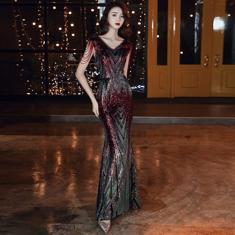 鱼尾晚礼服裙女新款高贵亮片宴会