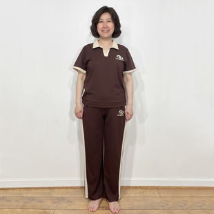 中老年翻领短袖休闲套装女2026春夏新款韩国代购薄款运动套装妈妈