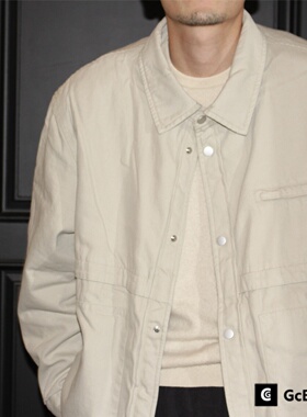 GcBrand Lab AW25 复古主题元素 口袋拉链设计 工装棉衣 翻领棉服