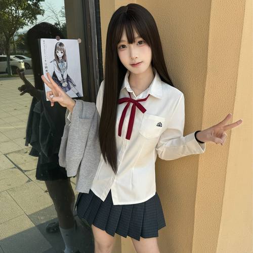 长袖jk衬衫基础款学生制服刺绣上衣学院风抗皱内搭白色衬衣女