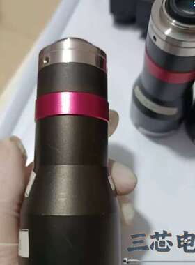 询价-视清远心工业镜头，型号HDTT125，黑色主体配玫红圈，接口议