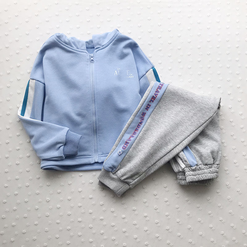 断码处理  蓝色蝙蝠长袖连帽拉链短款外套 灰色休闲裤 运动套装