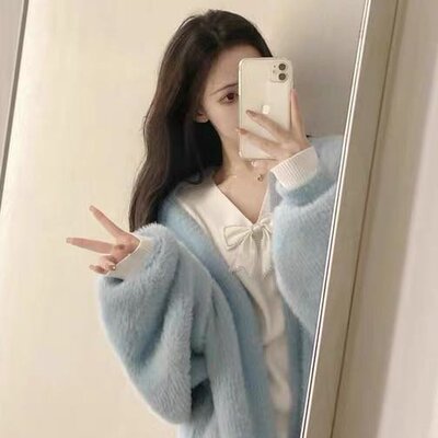 2024秋冬款气质淑女奶味蓝水貂毛宽松慵懒风加厚开衫毛衣外套女