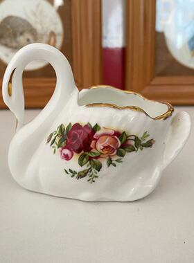 Royal Albert 皇家阿尔伯特 描金老镇玫瑰天鹅摆件 装饰骨瓷烛台