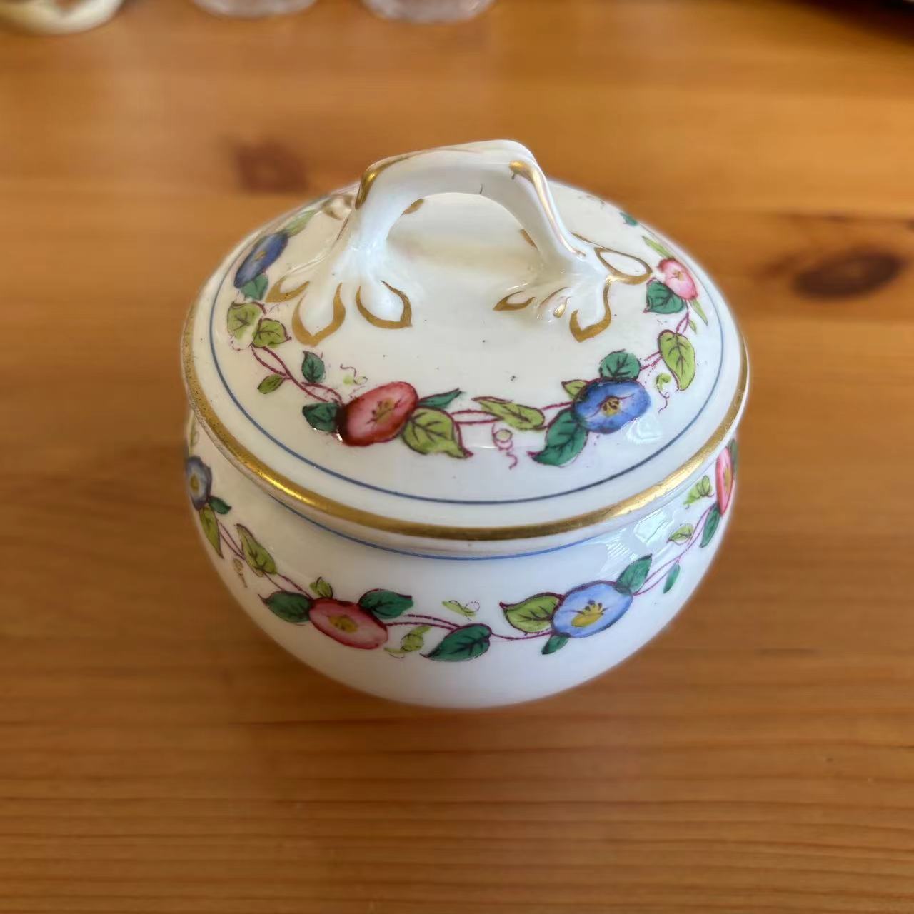 Minton 明顿 百年古董手绘缠枝纹描金花卉瓷咖啡罐 英国早期茶罐