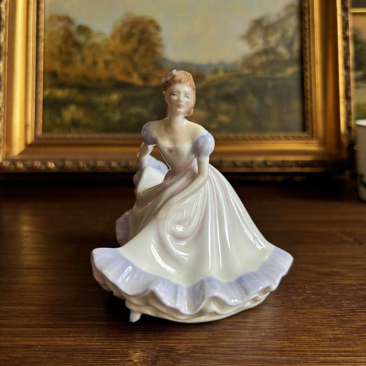 Royal Doulton 皇家道尔顿 英国中古收藏 70年代淑女瓷偶 瓷摆件