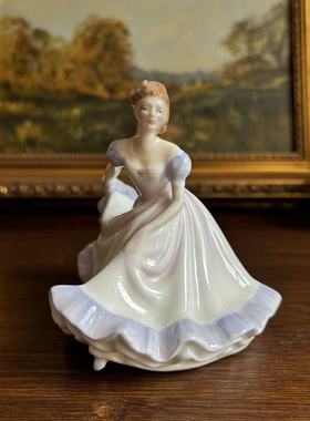 Royal Doulton 皇家道尔顿 英国中古收藏 70年代淑女瓷偶 瓷摆件
