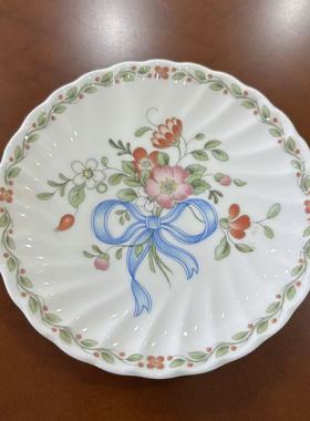 Wedgwood 韦奇伍德 1994年英国中古收藏盘 RIBBON CASCADE 小瓷碟
