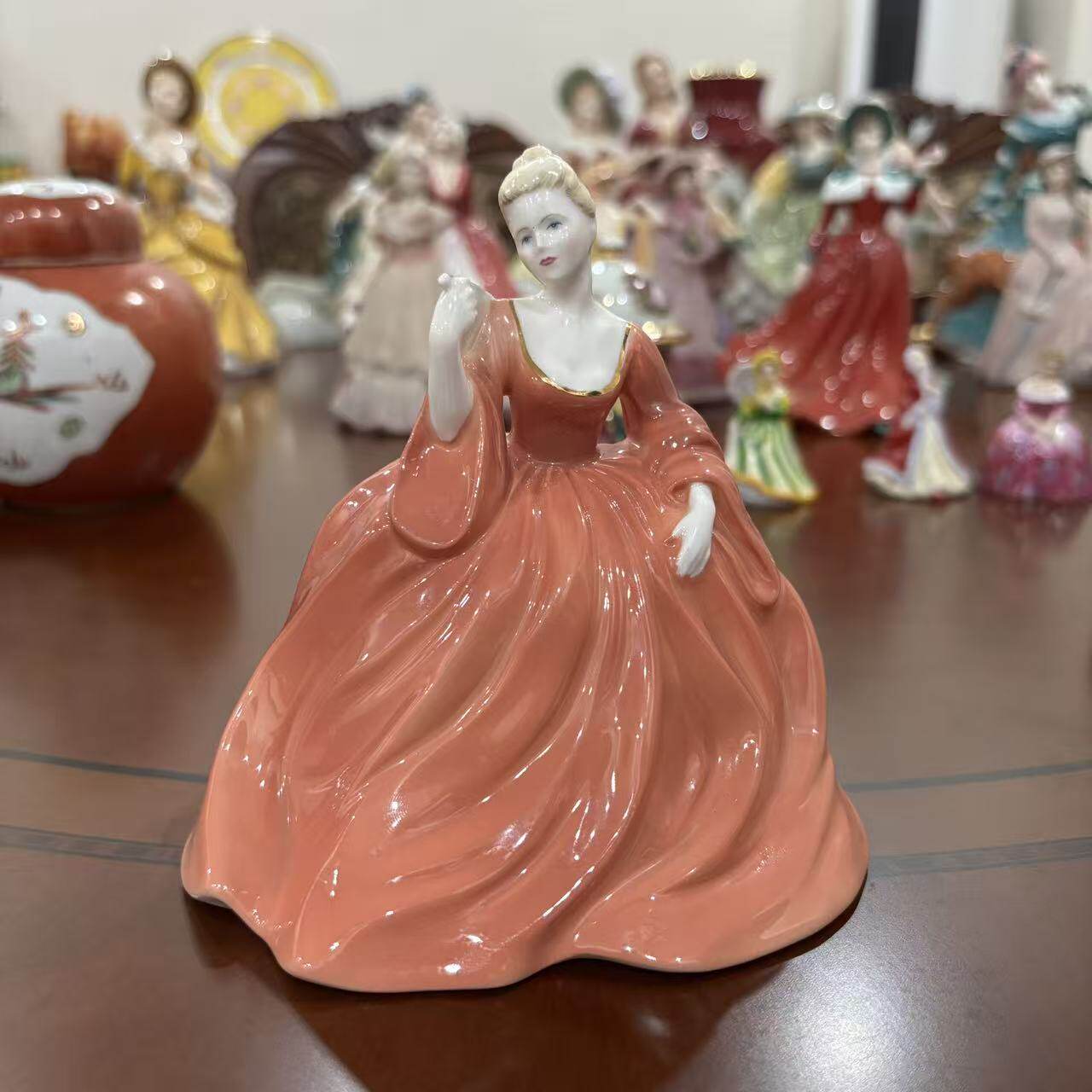 COALPORT 科尔波特 Natalia 娜塔莉娅 英国骨瓷手绘贵妇瓷偶摆件