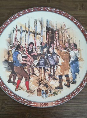 Wedgwood 韦奇伍德 1989年产英国维多利亚时代圣诞节收藏碟 赏盘