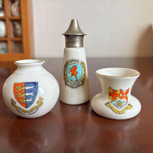 CORONA 英国地区徽章瓷古董装饰瓷瓶 纹章调料瓶盾徽收藏瓷器摆件