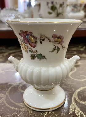 Wedgwood 韦奇伍德 Swallow 英国中古骨瓷双耳花瓶 香薰烛台瓷瓶