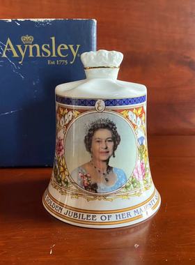 Aynsley 安斯丽 2002英国女王金禧限量纪念收藏 皇冠铃铛造型摆件