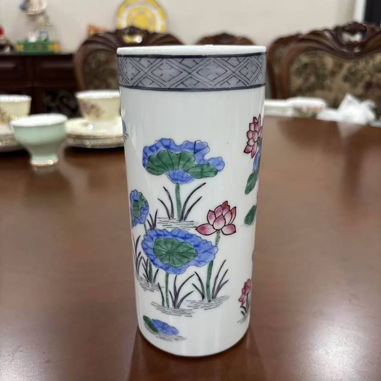 欧洲回流 香港 广彩手绘荷花帽筒 孤品收藏 玄关装饰笔筒摆件瓷器