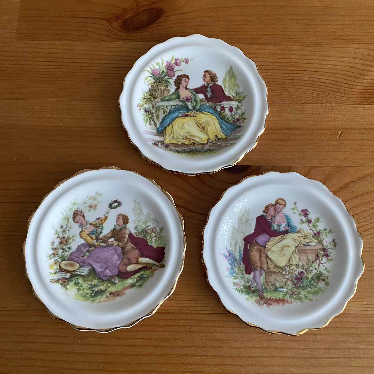 Royal Grafton 皇家格拉夫顿 西洋人物花边描金瓷盘 洛可可风小碟