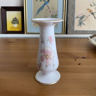 Royal Albert皇家阿尔伯特 1984年春天气息骨瓷花卉描金纹饰花瓶