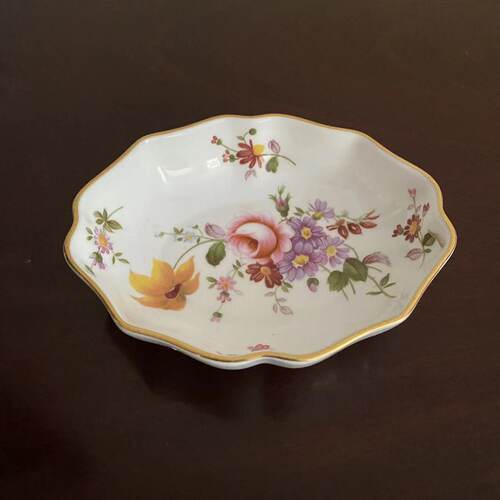 Royal Crown Derby 皇家皇冠德比 1988年英国骨瓷花卉茶托 首饰盘