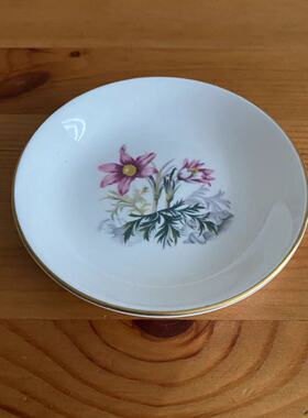 Royal Worcester 皇家伍斯特 英国骨瓷花卉首饰盘 小清新装饰小碟