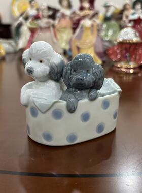 Nao 西班牙雅致集团 1988年产 两只小狗装饰瓷器 欧洲手工瓷摆件