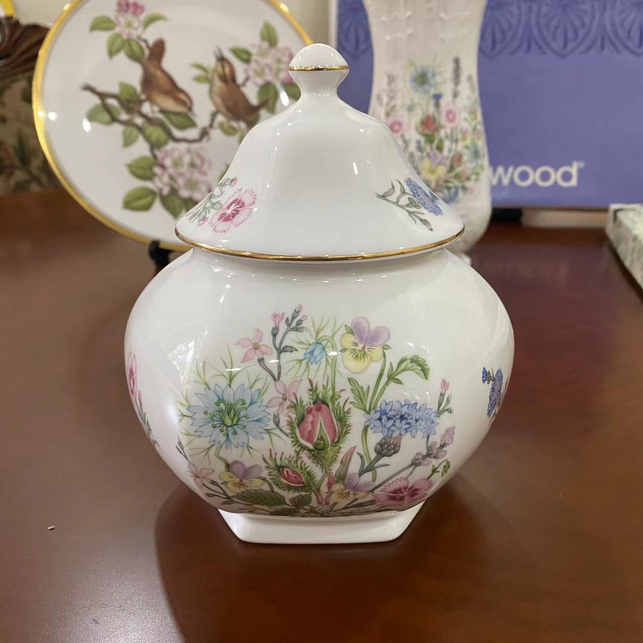 aynsley 安兹丽 英国骨瓷都铎野花六角咖啡罐 wild tudor描金茶盒