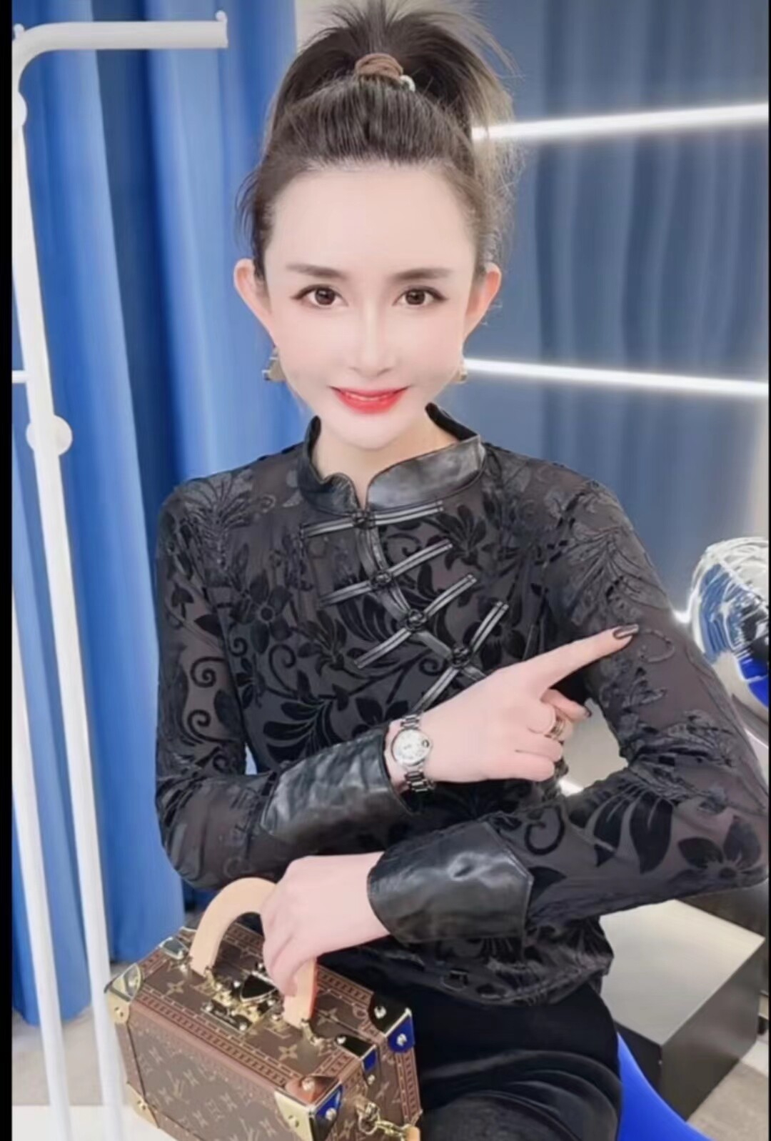 弹力复古盘扣蕾丝修身显瘦