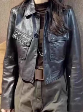真皮短款修身翻领皮夹克女款外套