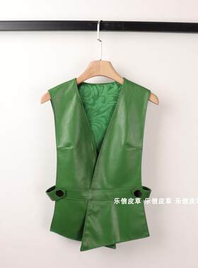 无袖绵羊皮马甲时尚百搭