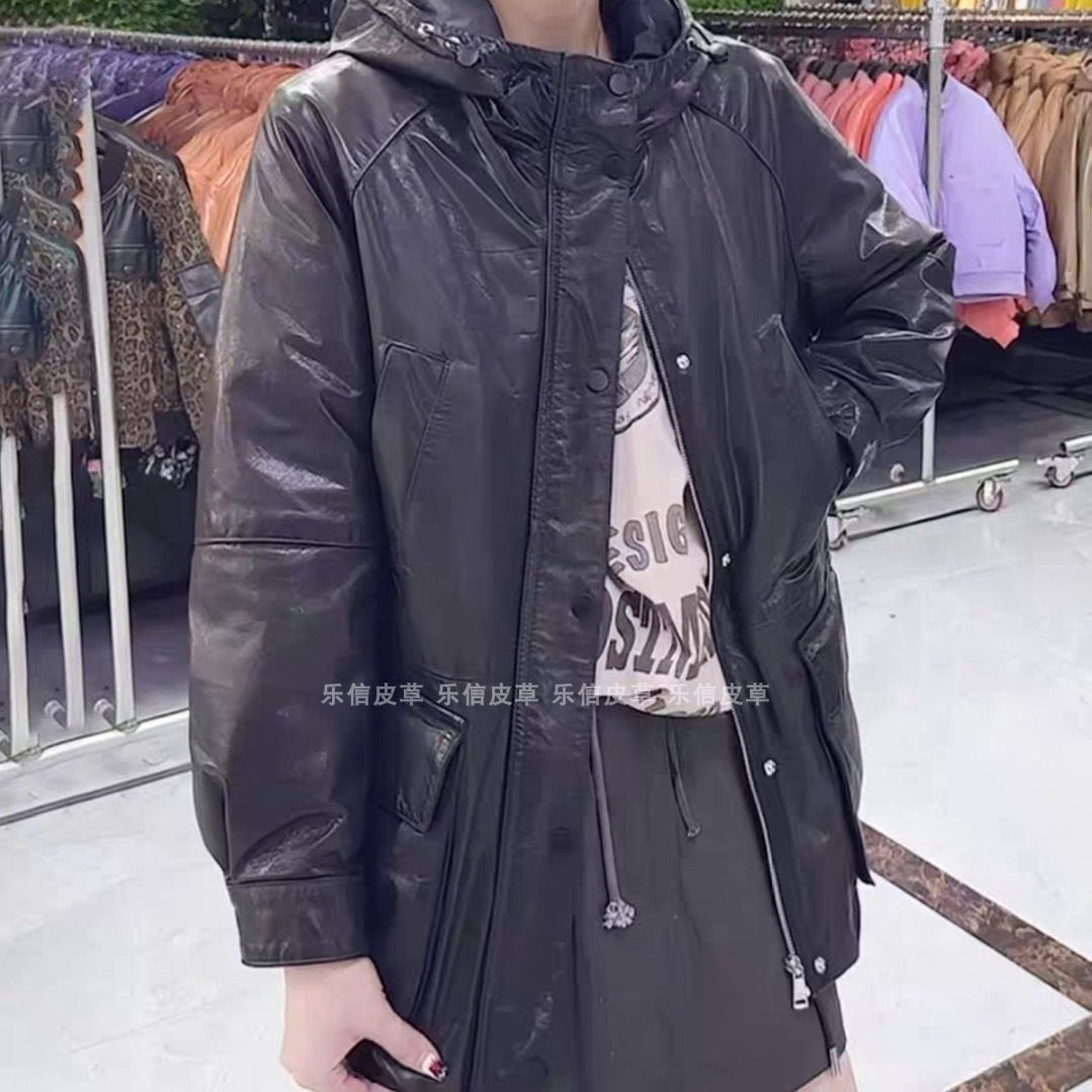 新款真皮皮衣女牛皮油蜡皮时尚百搭中长款宽松保暖连帽长袖外套