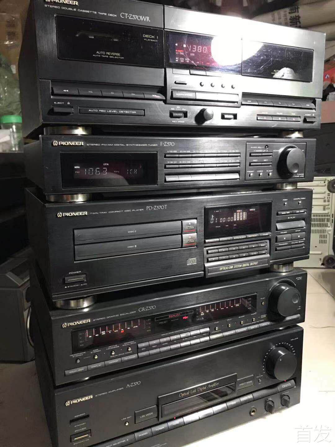 原装进口先锋Z370高档组合音响，纯CD双碟，双图示均衡器..