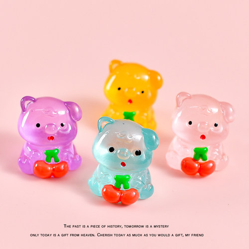 超萌夜光樱桃小猪猪公仔