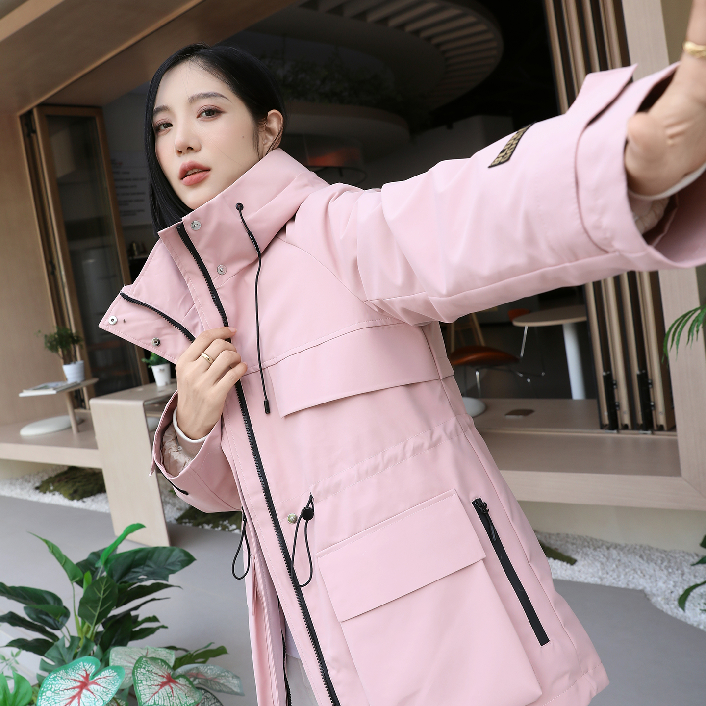 可拆卸中长款2025冬粉色通勤连帽