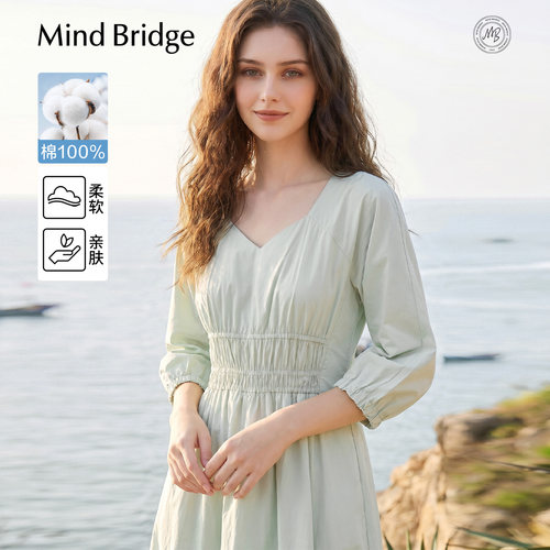 MindBridge收腰中长款连衣裙