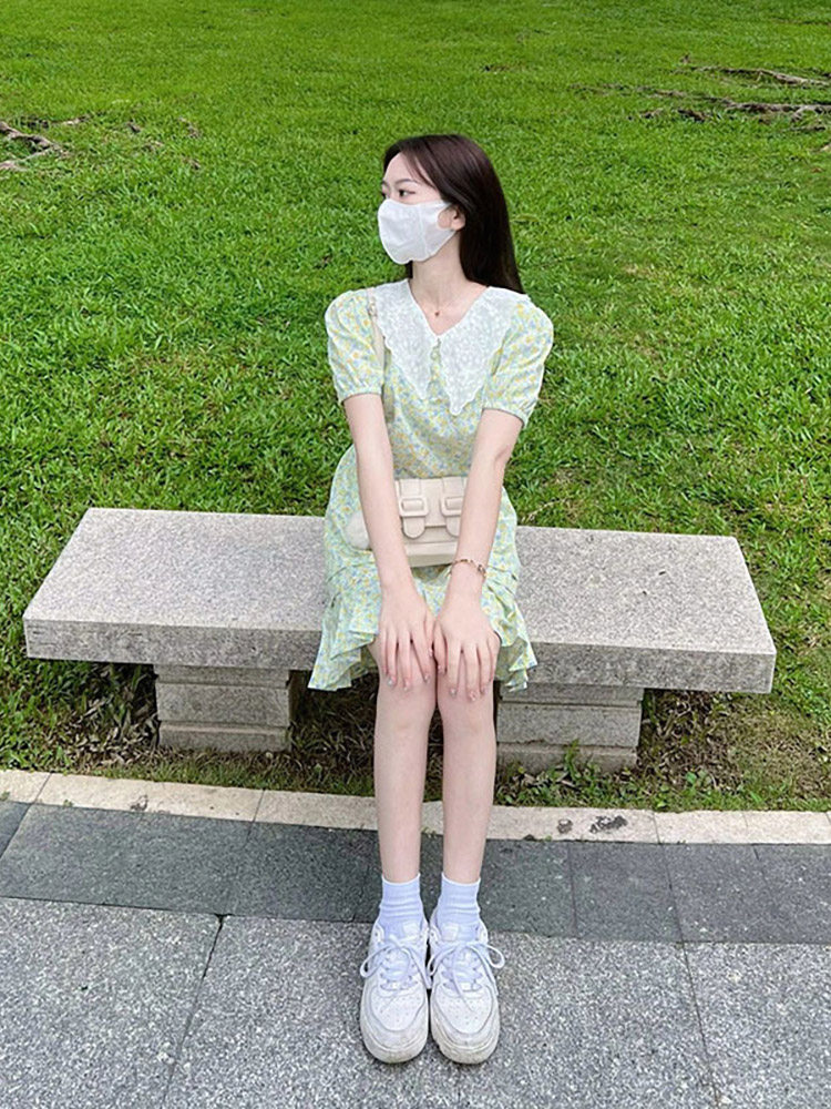 작고 고급스럽고 날씬하고 우아한 프렌치 그린 꽃무늬 스커트 원피스 여름 여장 2024 새로운 스타일